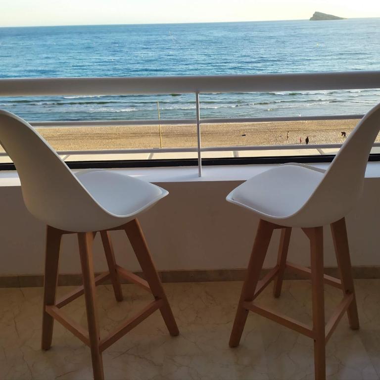 Luminoso Apartamento en Primera Línea de Playa - Two-Bedroom Apartment - 22