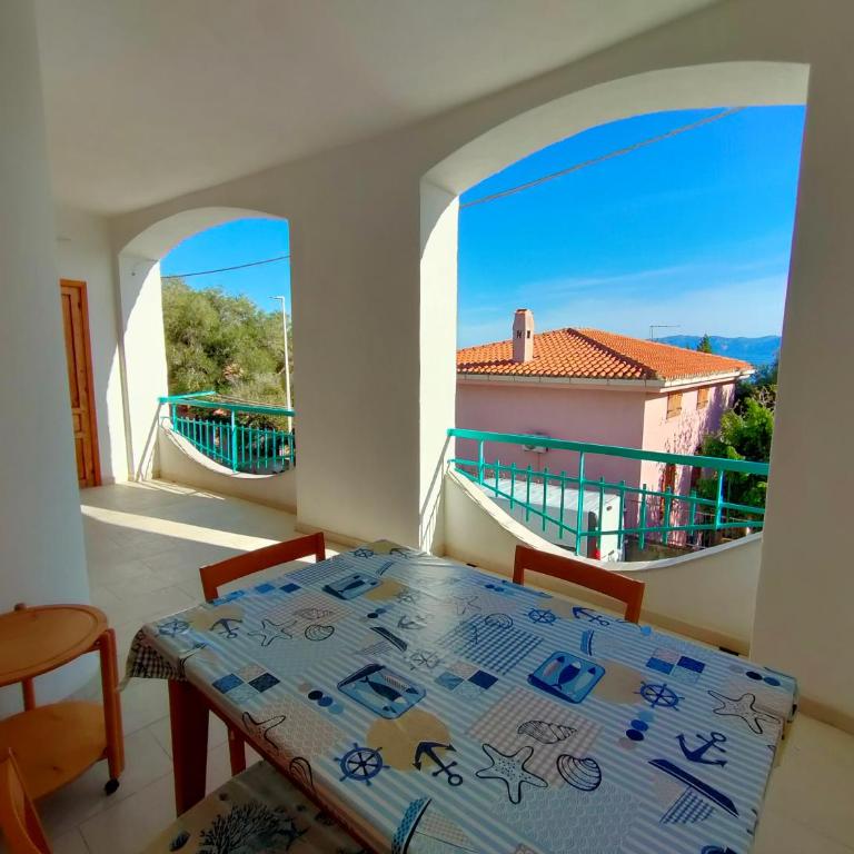 Perla marina - Appartamento con 2 Camere da Letto, Terrazza e Vista Mare - 1