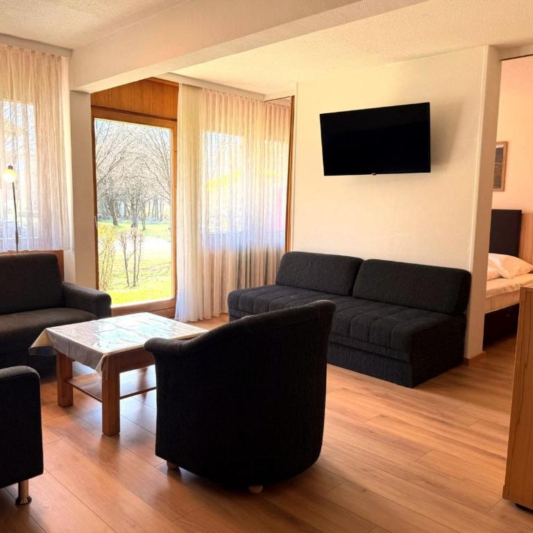 Ferienwohnung Alpenspaß Inzell mit Terrasse & Chiemgau Karte - Apartment mit 2 Schlafzimmern - 1