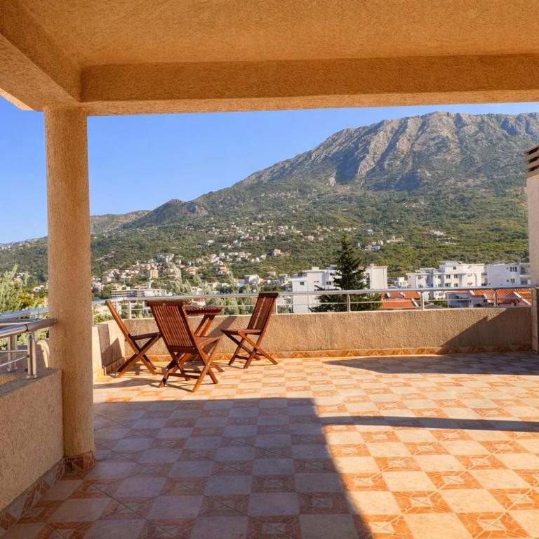 Villa del Mare - Three-Bedroom Vacation Home - 42
