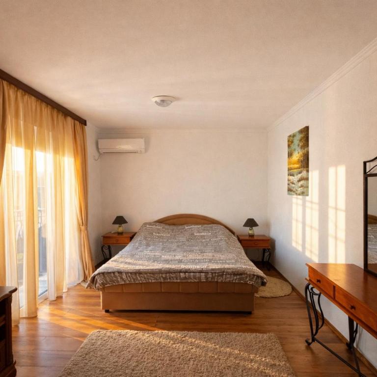Villa del Mare - Three-Bedroom Vacation Home - 5