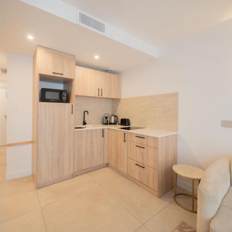 Apartment Place des lices -2BDR-6P- Saint Tropez - Apartment - 10