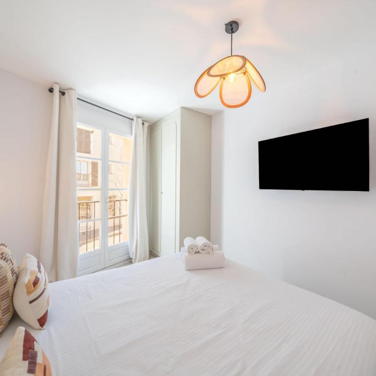 Apartment Place des lices -2BDR-6P- Saint Tropez - Apartment - 11