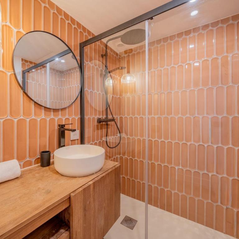 Apartment Place des lices -2BDR-6P- Saint Tropez - Apartment - 20