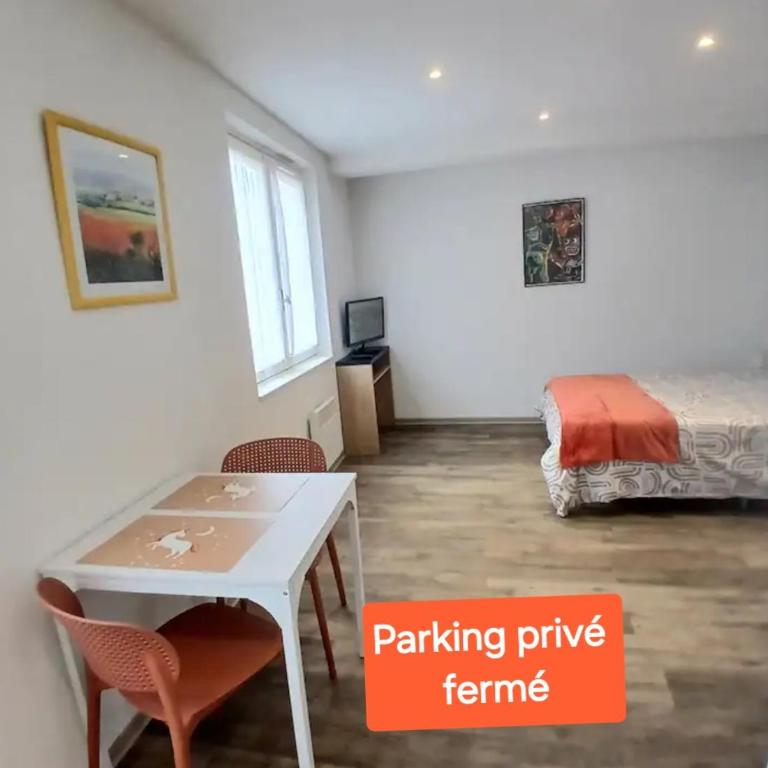 Studio-Pierrealex-Neuf-Parking privé - Appartement 1 Chambre - 1