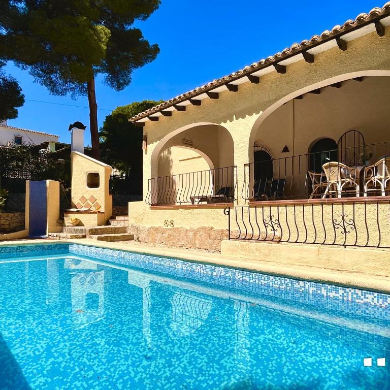 VH Costa Blanca - CASA RODRIGANDA - Three-Bedroom Villa - 4