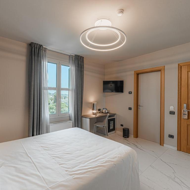 Hotel Villa Levi - Deluxe Doppelzimmer - Hauptgebäude - 4