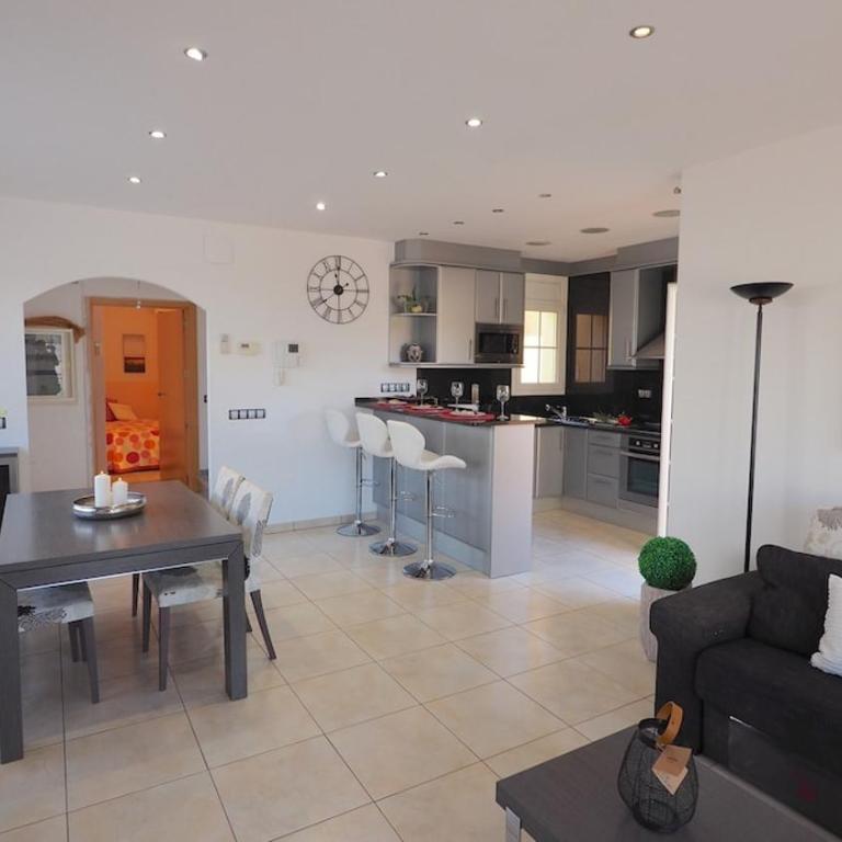 High Standard House with privat Pool - Casa de 4 dormitorios - 10