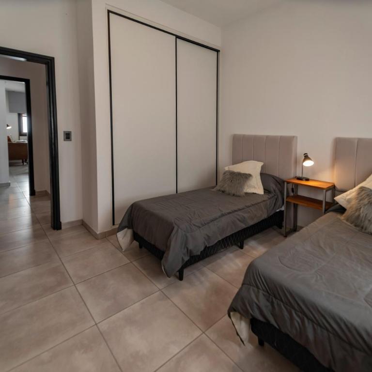 Río Cuarto Host - Two-Bedroom House - 27