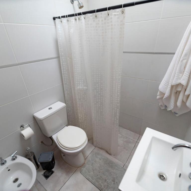 Río Cuarto Host - Two-Bedroom House - 34