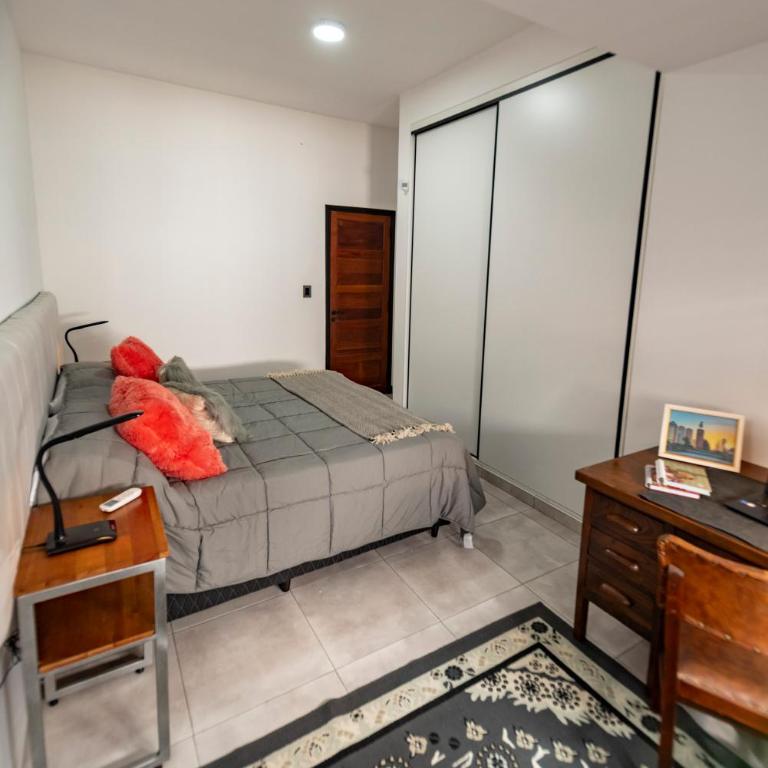 Río Cuarto Host - Two-Bedroom House - 16