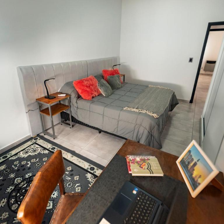 Río Cuarto Host - Two-Bedroom House - 20