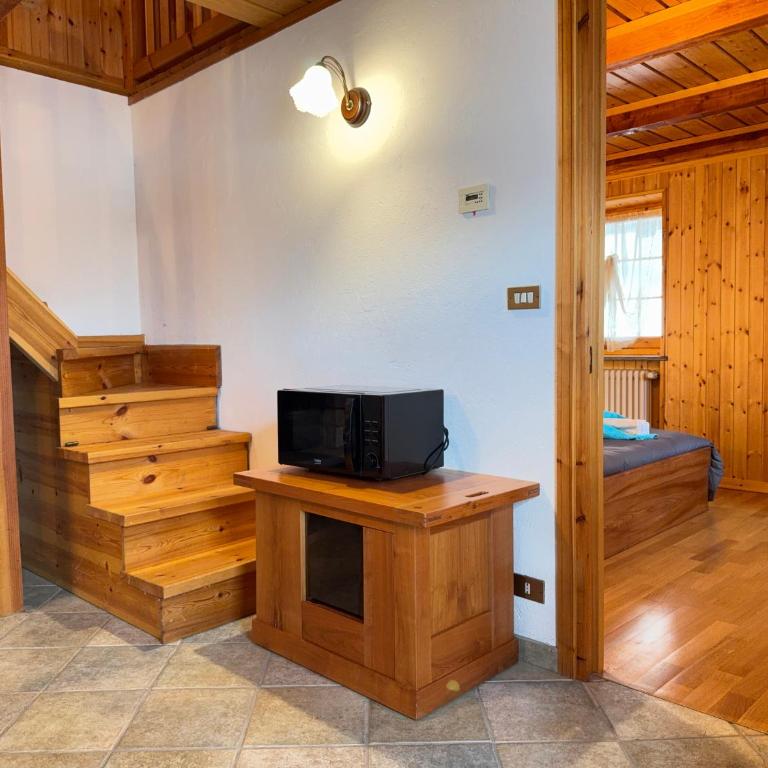20 minutes from the Cervino Sky Paradise ski lift - Appartamento con 2 Camere da Letto, Balcone e Terrazza - 13