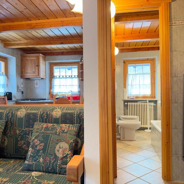 20 minutes from the Cervino Sky Paradise ski lift - Appartamento con 2 Camere da Letto, Balcone e Terrazza - 22