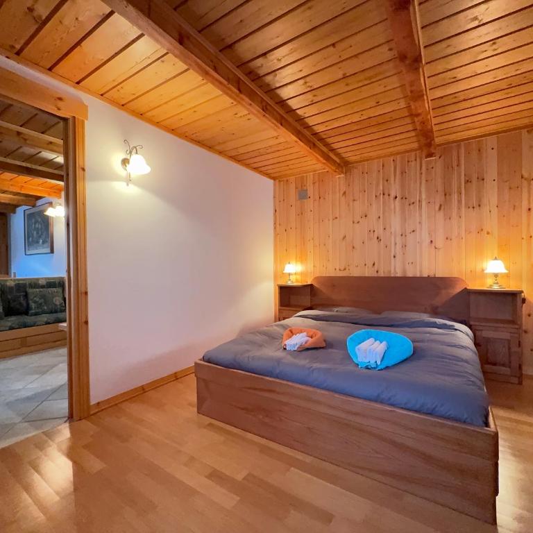 20 minutes from the Cervino Sky Paradise ski lift - Appartamento con 2 Camere da Letto, Balcone e Terrazza - 17
