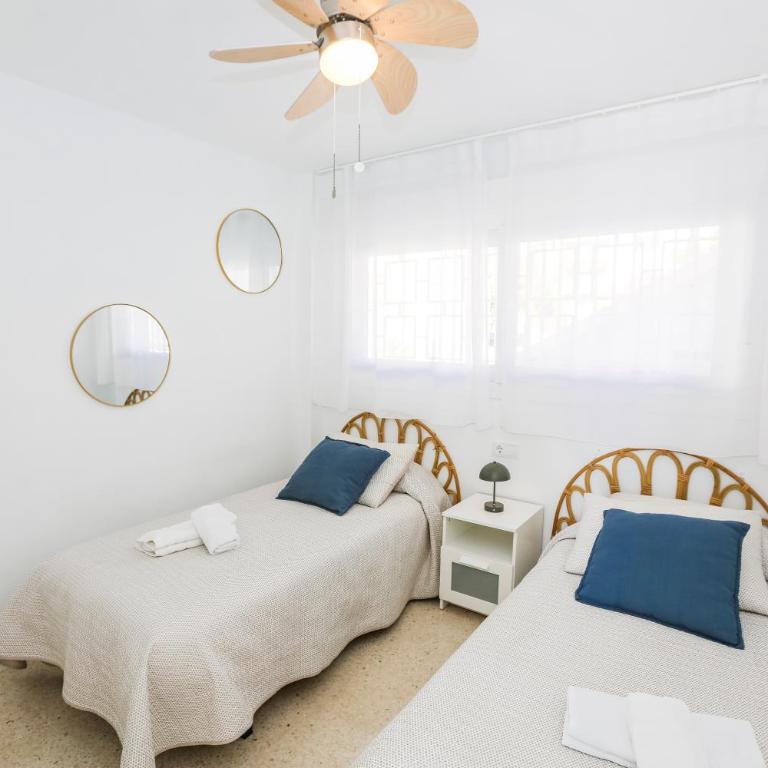 Palomas Club Home Sea Views & Pool - Two-Bedroom Apartment - 6