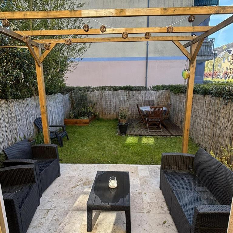 Maison avec petit jardin - Maison de Vacances - 3