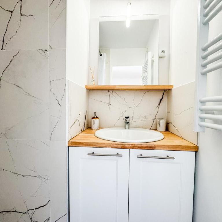 Terasse - Clim & Parking à 150m de la plage - Appartement 1 Chambre - 8