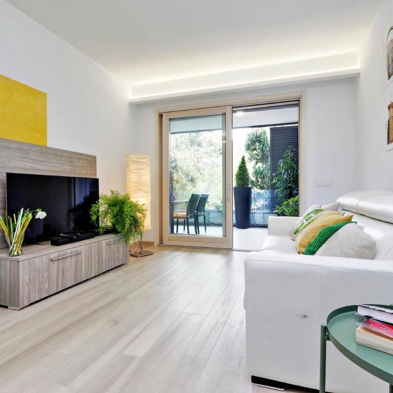 Rome Luxury Green Apartment - One-Bedroom Apartment - 30