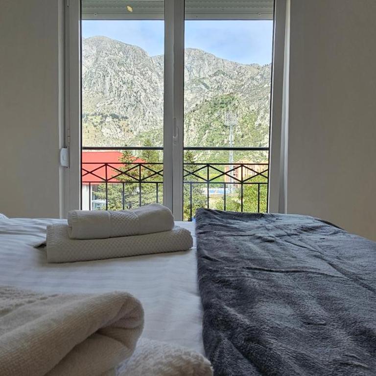 Apartments Grgurević - Double Room with Garden View - 1