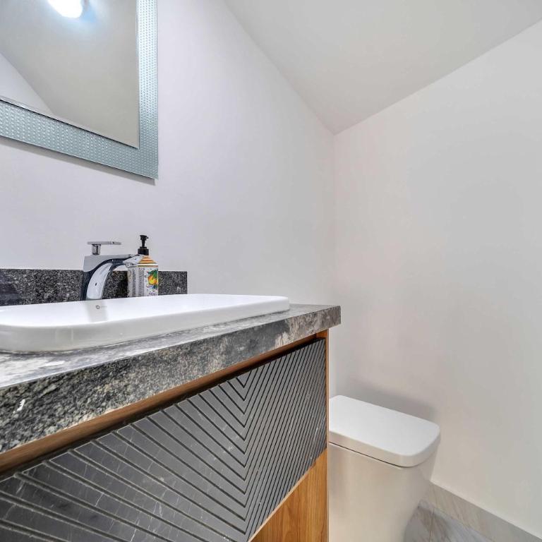 Marbella Lane Grand 5BR Oasis Villa Getaway - Apartamento - 35