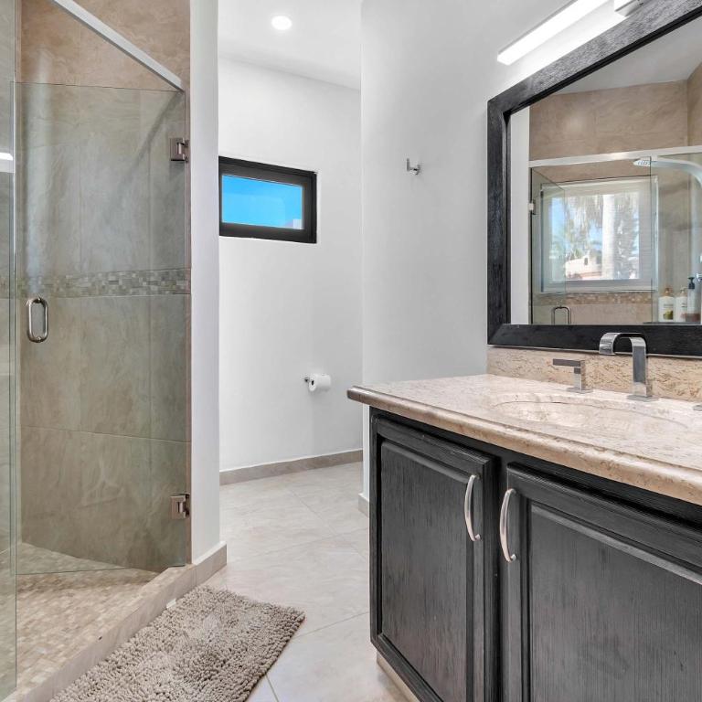 Marbella Lane Premium Ocean View Villa & Pool - Apartamento - 23