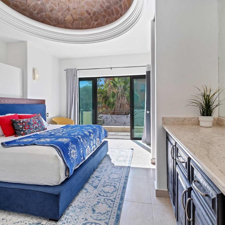 Marbella Lane PrimeVilla n Modern Home Comfort - Apartamento - 21