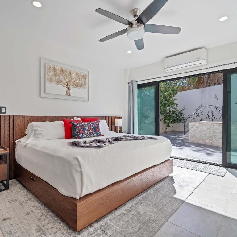 Marbella Lane PrimeVilla n Modern Home Comfort - Apartamento - 26