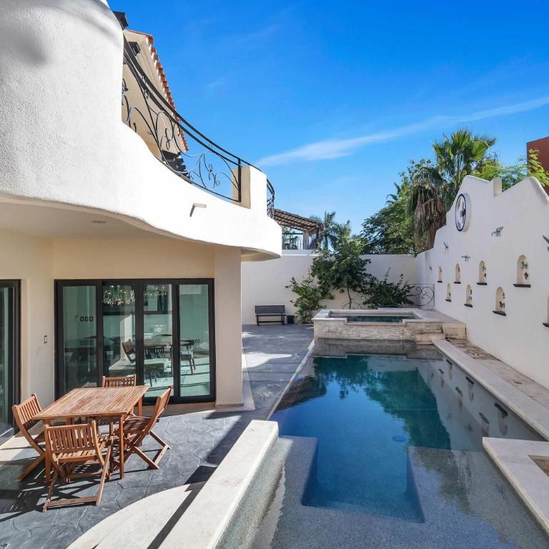 Marbella Lane PrimeVilla n Modern Home Comfort - Apartamento - 39