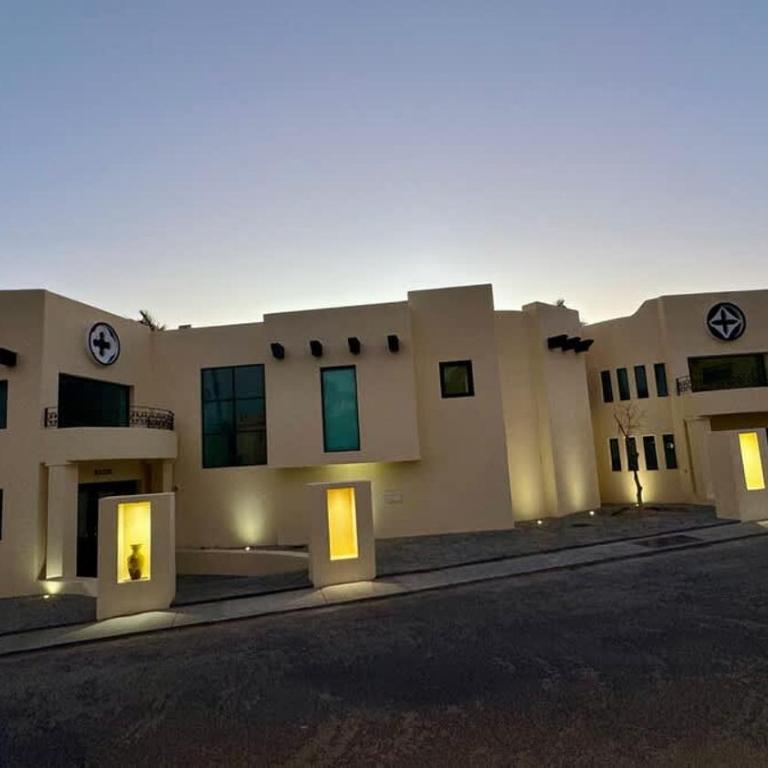 Grand Villa Famlee - multi-family rental sleeps 16 - Apartamento - 2