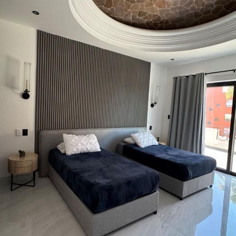 Grand Villa Famlee - multi-family rental sleeps 16 - Apartamento - 15