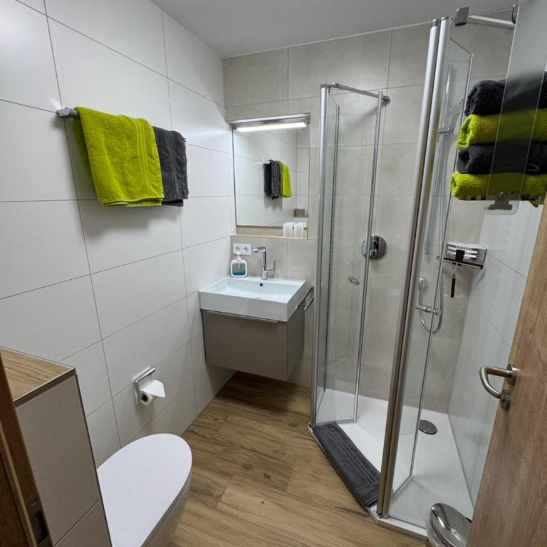 Ferienwohnung Bergfrieden - Apartment - 32