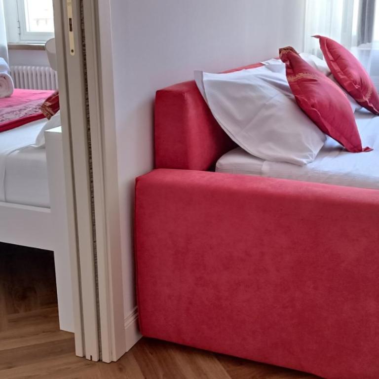 Vista mozzafiato su Piazza Unità Design vista unica comfort top e wifi veloce - Appartamento con 1 Camera da Letto - 2