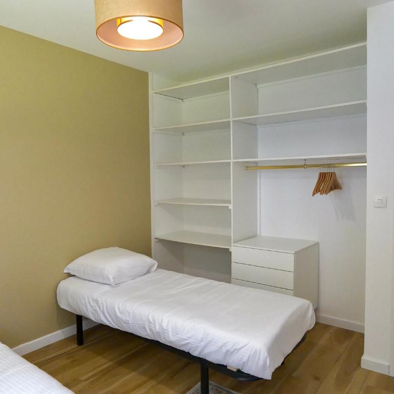 Maison Cosy - 3 Ch - 6 pers - WIFI, Accès direct forêt - Three-Bedroom House - 11