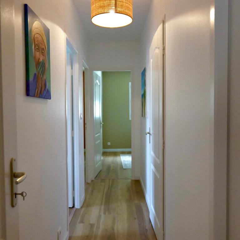 Maison Cosy - 3 Ch - 6 pers - WIFI, Accès direct forêt - Three-Bedroom House - 22
