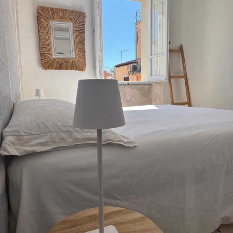 azul rooms & suites - Camera Matrimoniale con Bagno in Comune - 5