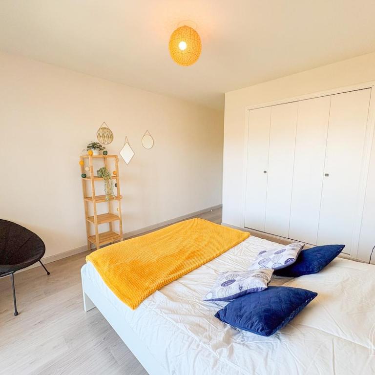 T3 traversant proche du centre ville de Sanary - Appartement 2 Chambres - 23