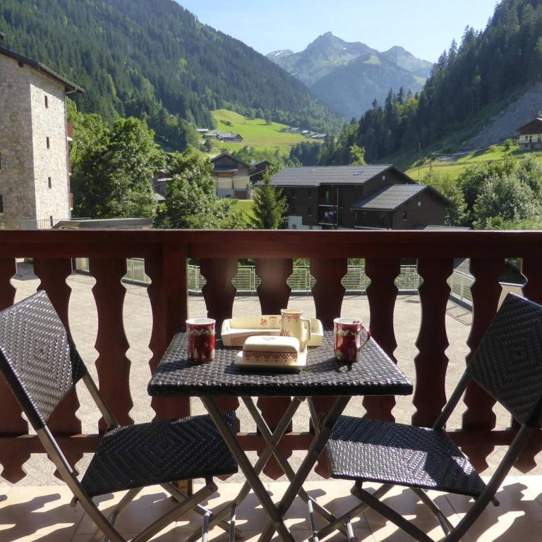Charmant appart rénové 4 pers, balcon sud, plein centre, proche ski et piscine! - Appartement 1 Chambre - 11