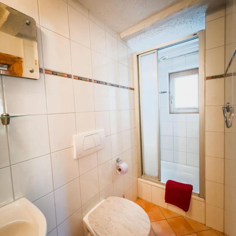 Landhaus Thanner - Apartment mit 2 Schlafzimmern - 10