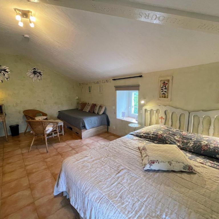 Le Manoir du Raveyron - Chambre Double Supérieure - 5