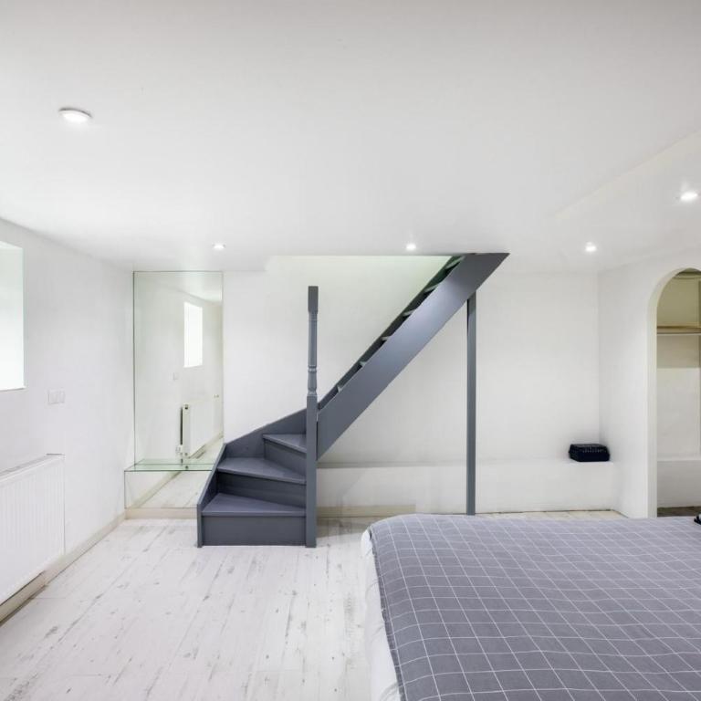 Appartement T3 avec Jacuzzi Privatif et Cour - Mulhouse - Apartment mit 2 Schlafzimmern - 2