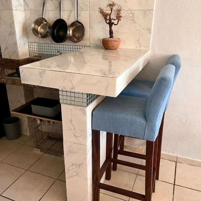 Apartment with independent entrance and equipped kitchen - Two-Bedroom Apartment - 16