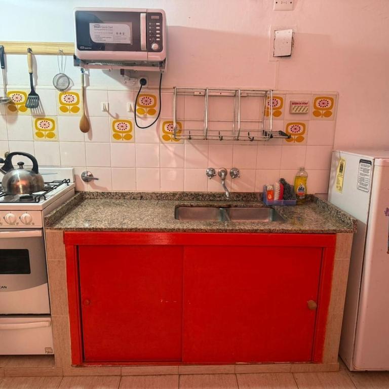 Departamento familiar a 10 metros de la playa - Two-Bedroom Apartment - 10