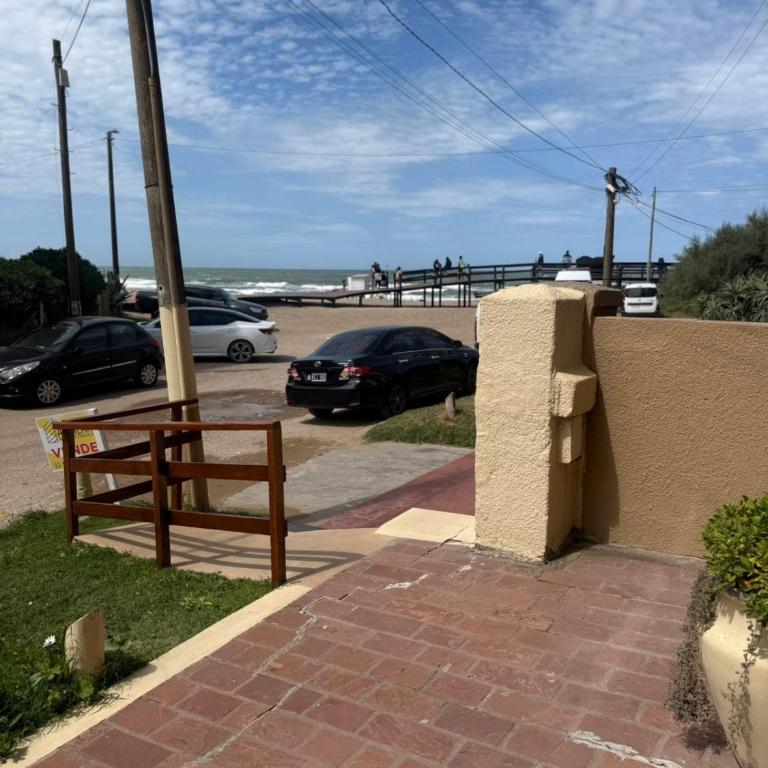 Departamento familiar a 10 metros de la playa - Two-Bedroom Apartment - 16