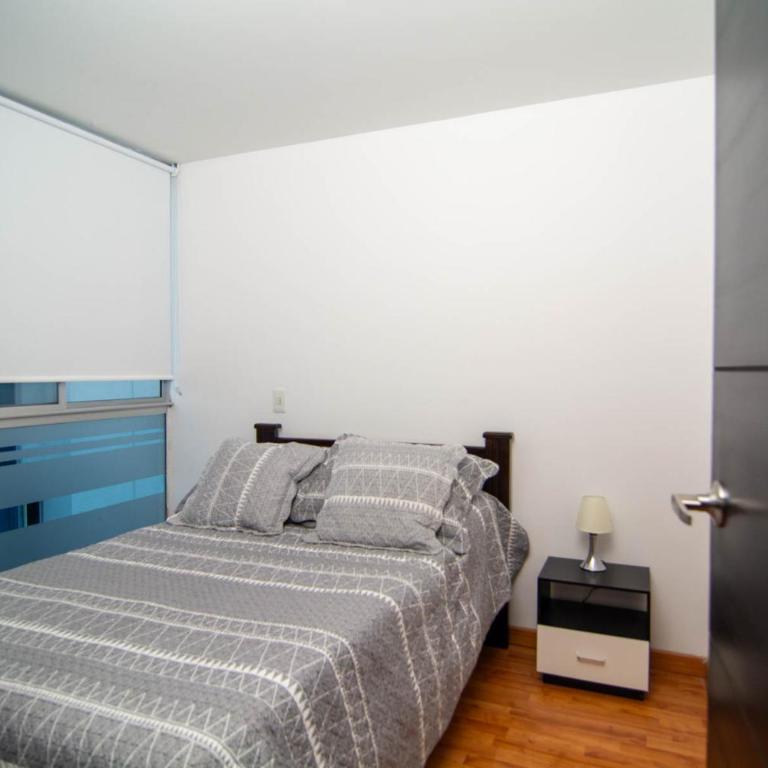 Ubicación Privilegiada Torre 2 - Apartamento de 3 dormitorios - 12