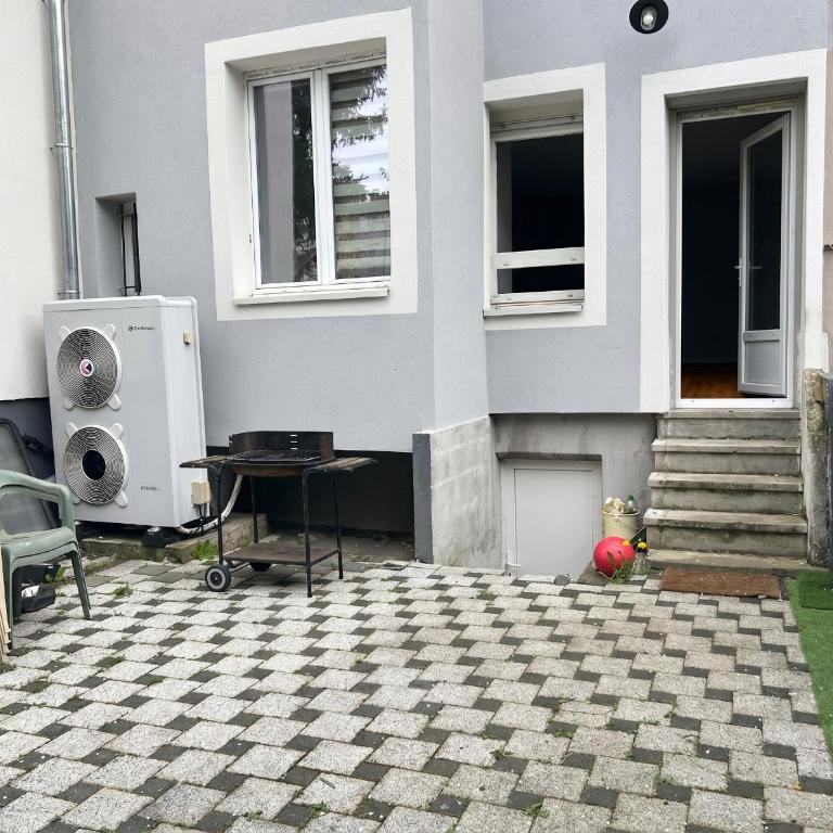Appartement T3 avec Jacuzzi Privatif et Cour - Mulhouse - Apartment mit 2 Schlafzimmern - 20