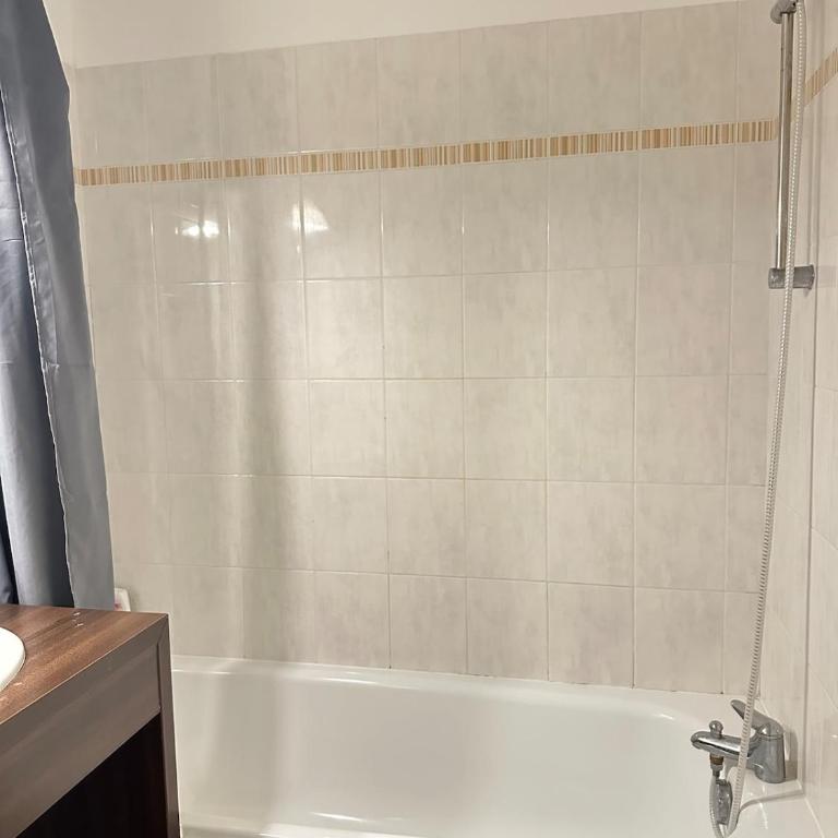 Charme et confort - Appartement 1 Chambre - 9