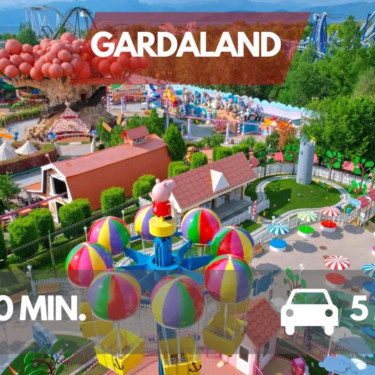 Free Park and Swimming Pool, Centre of Peschiera - One-Bedroom Apartment - 18