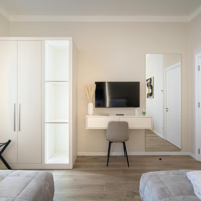 Dimora Marcello Luxury Apartment Florence - Three-Bedroom Deluxe Apartment - 4