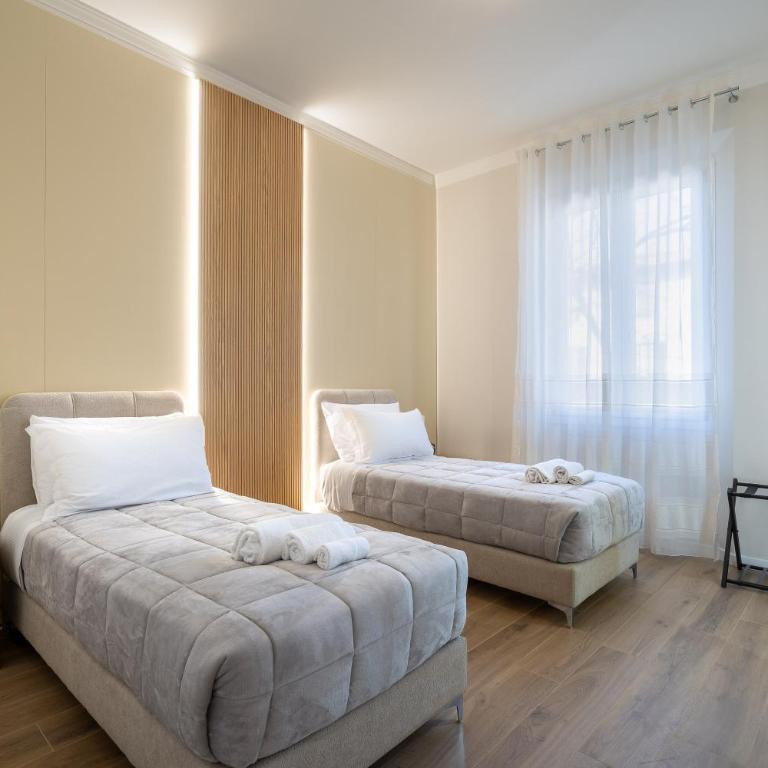 Dimora Marcello Luxury Apartment Florence - Three-Bedroom Deluxe Apartment - 11